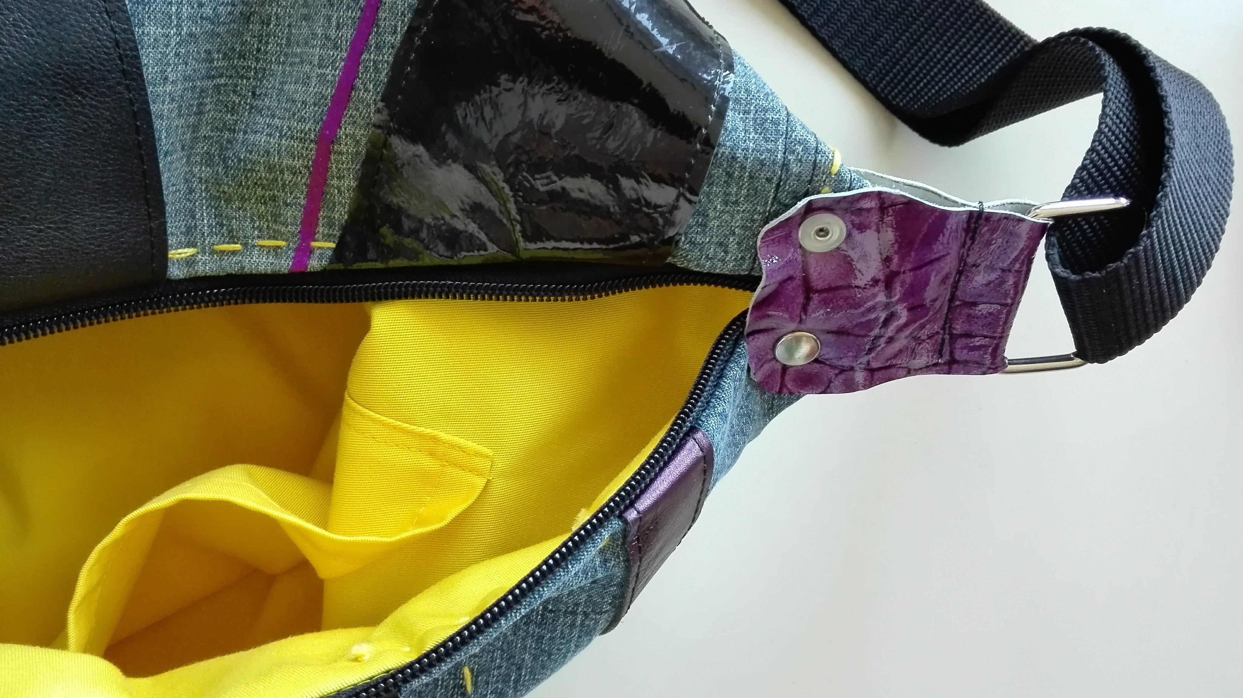jeans torba (vijolična, rumena, črna)